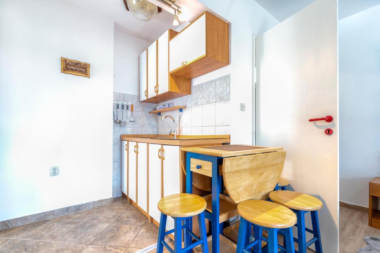 Apartmani Luky Карлобаг Экстерьер фото